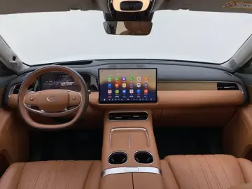 2025 GAC Trumpchi S9 с пробегом 18 900 км
