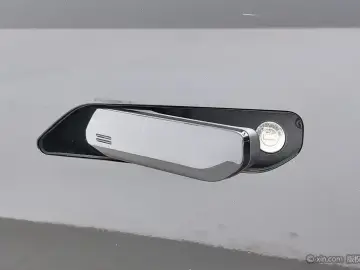 2025 GAC Trumpchi S9 с пробегом 17 900 км
