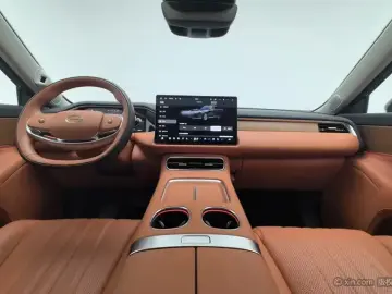 2025 GAC Trumpchi S9 с пробегом 17 900 км