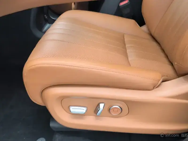2025 GAC Trumpchi S9 с пробегом 17 900 км