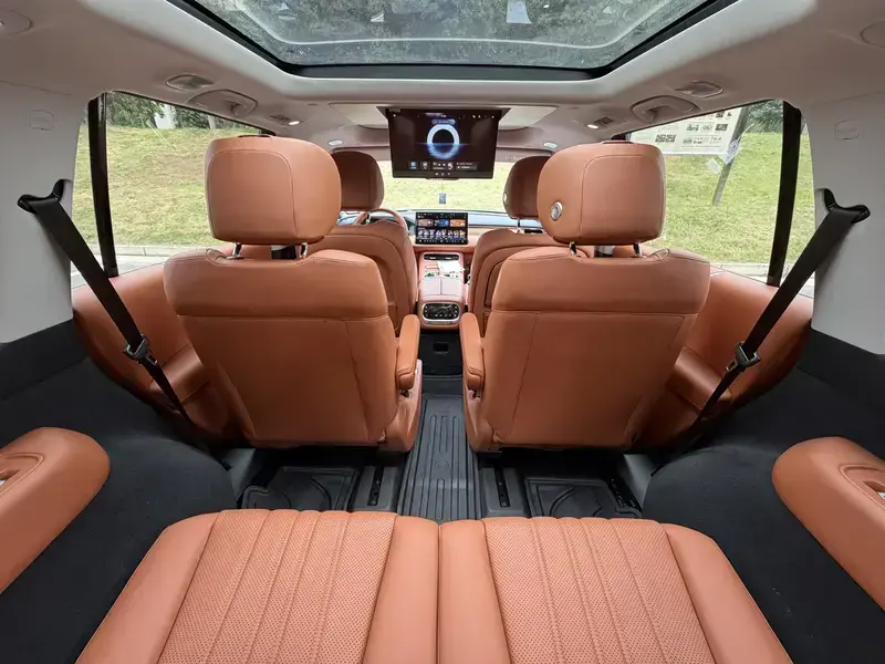 2025 GAC Trumpchi S9 с пробегом 17 000 км