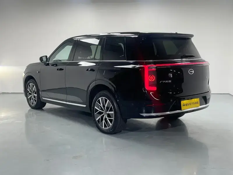 2025 GAC Trumpchi S9 с пробегом 13 600 км