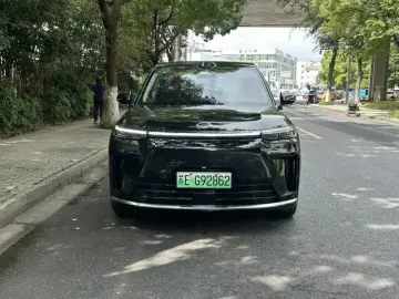 2025 GAC Trumpchi S9 с пробегом 18 000 км