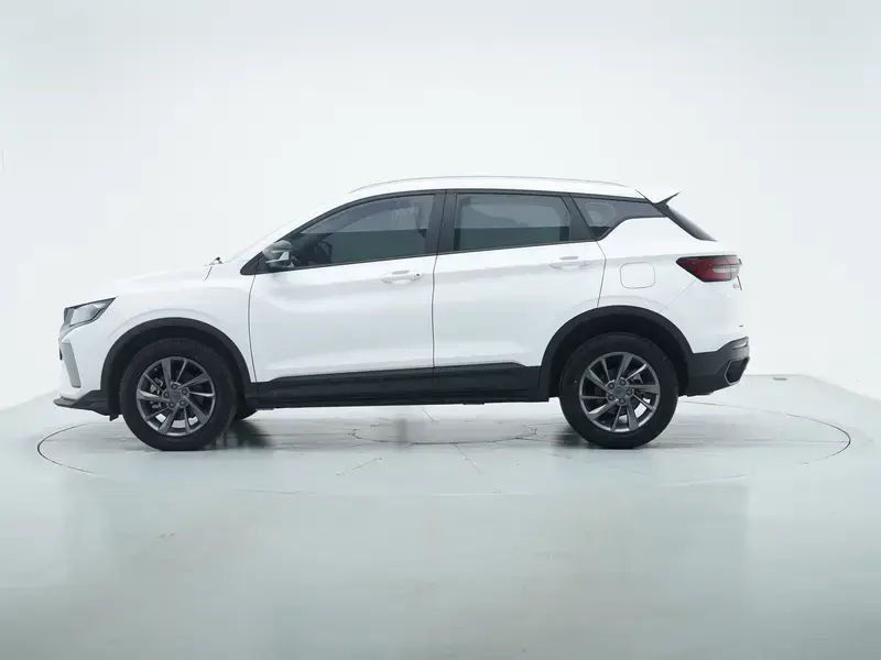 2024 Geely Binyue с пробегом 12 200 км