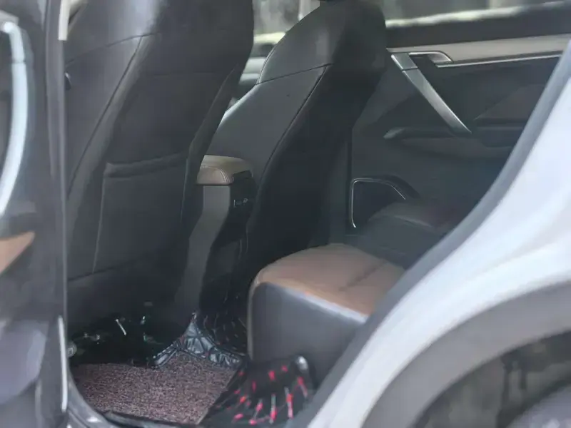 2019 Geely Binyue с пробегом 65 000 км