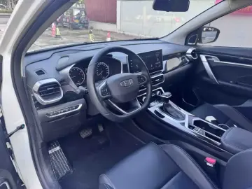 2025 Geely Binyue с пробегом 7 200 км