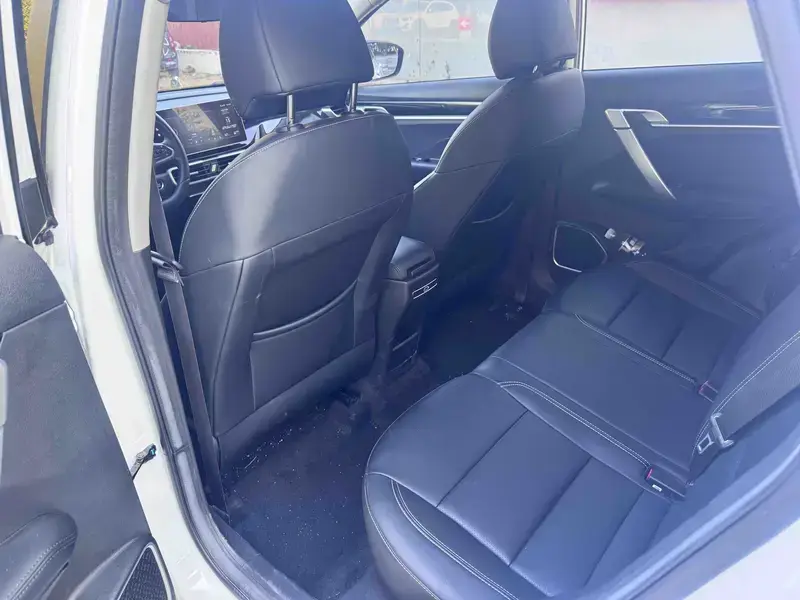 2025 Geely Binyue с пробегом 7 200 км