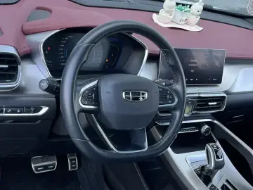 2020 Geely Binyue с пробегом 50 000 км