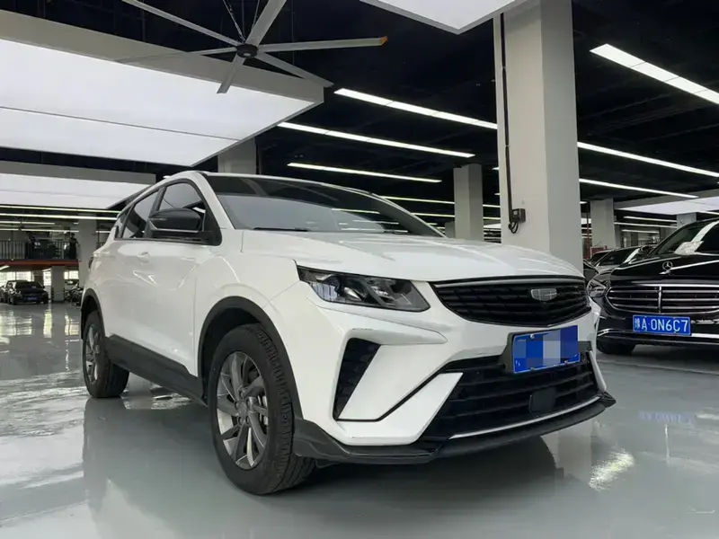 2025 Geely Binyue с пробегом 12 000 км