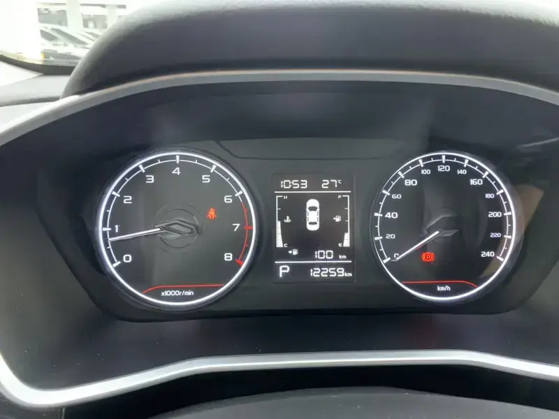 2025 Geely Binyue с пробегом 12 000 км