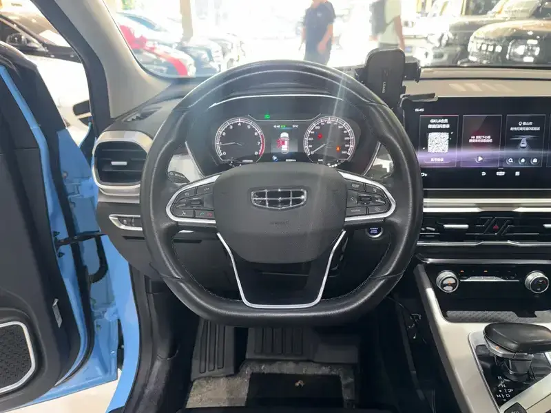 2021 Geely Coolray с пробегом 96 000 км