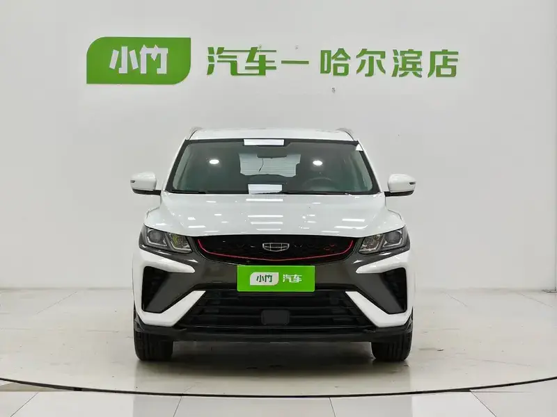 2023 Geely Coolray с пробегом 45 000 км