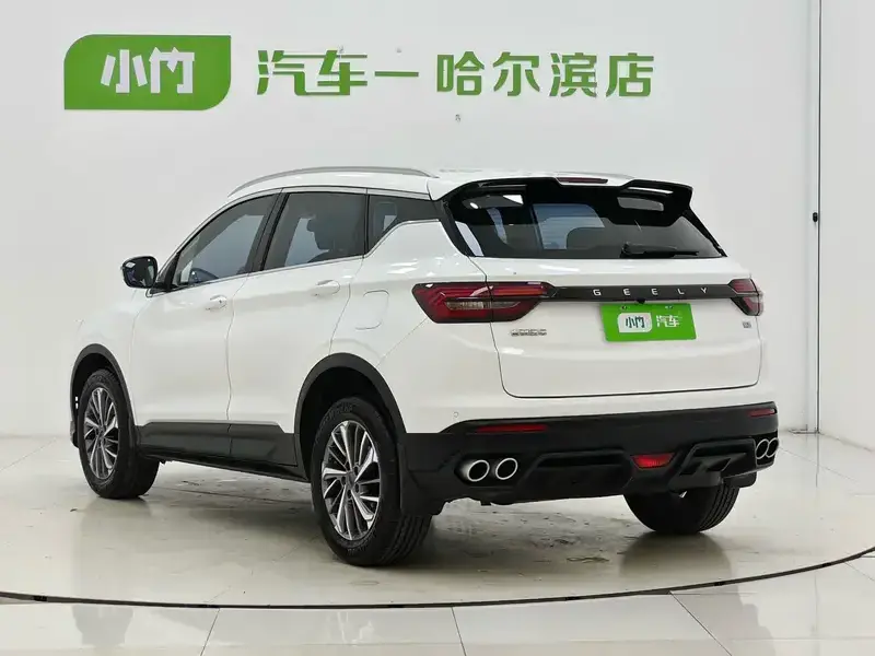 2023 Geely Coolray с пробегом 45 000 км