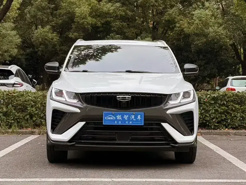 2024 Geely Coolray с пробегом 29 000 км