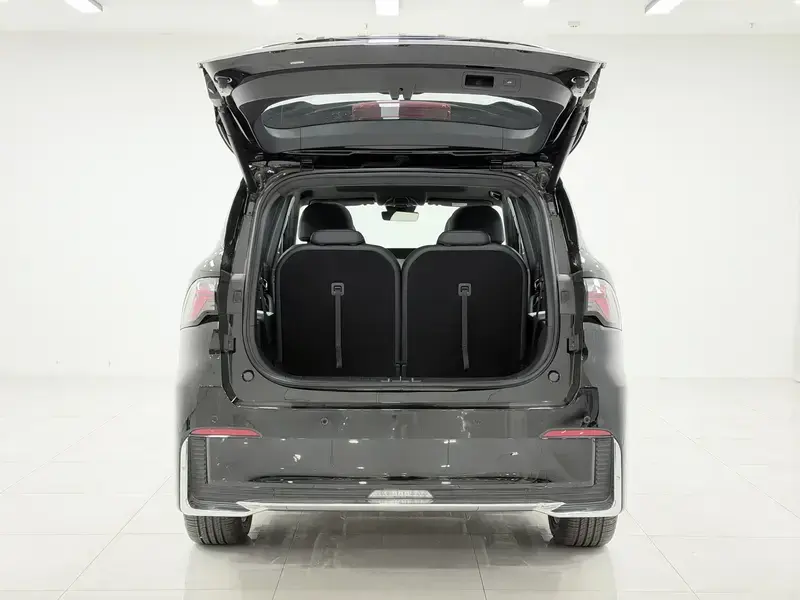 2025 Geely Haoyue L с пробегом 2 400 км