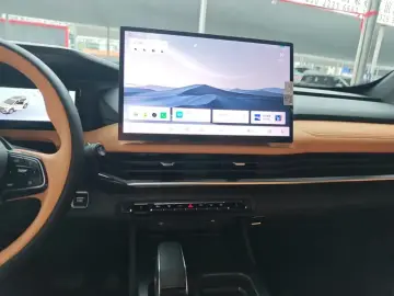 2026 Geely Haoyue L с пробегом 400 км