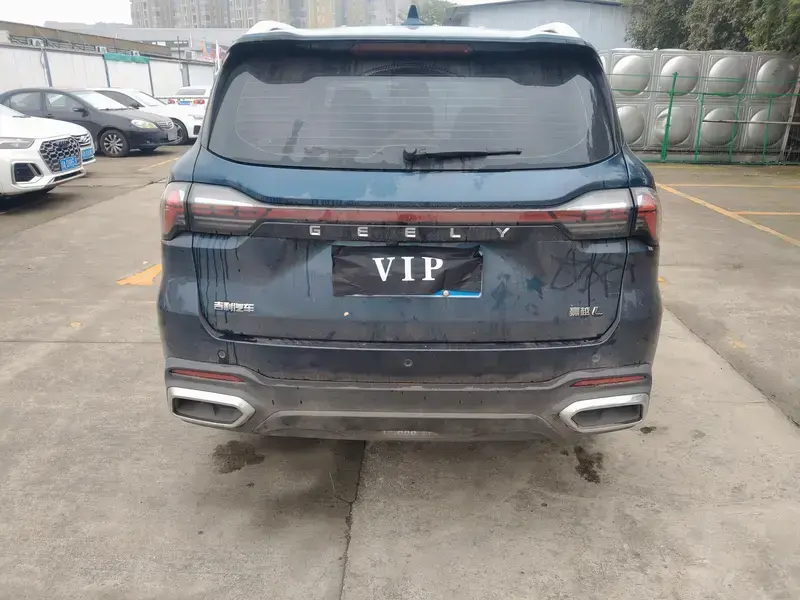 2023 Geely Haoyue L с пробегом 26 000 км