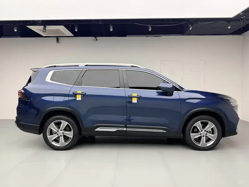 2023 Geely Haoyue L с пробегом 29 300 км