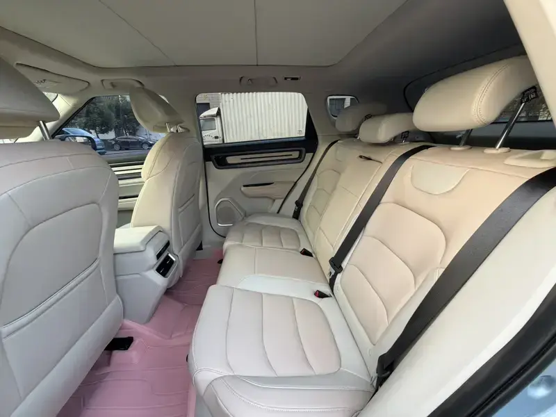 2023 Geely Icon с пробегом 10 600 км