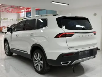 2022 Geely Okavango с пробегом 30 000 км