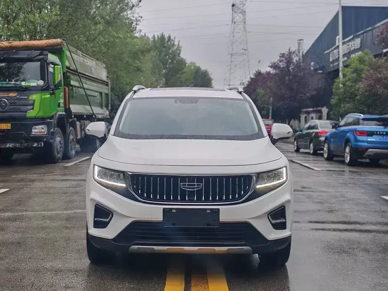 2022 Geely Okavango с пробегом 80 000 км
