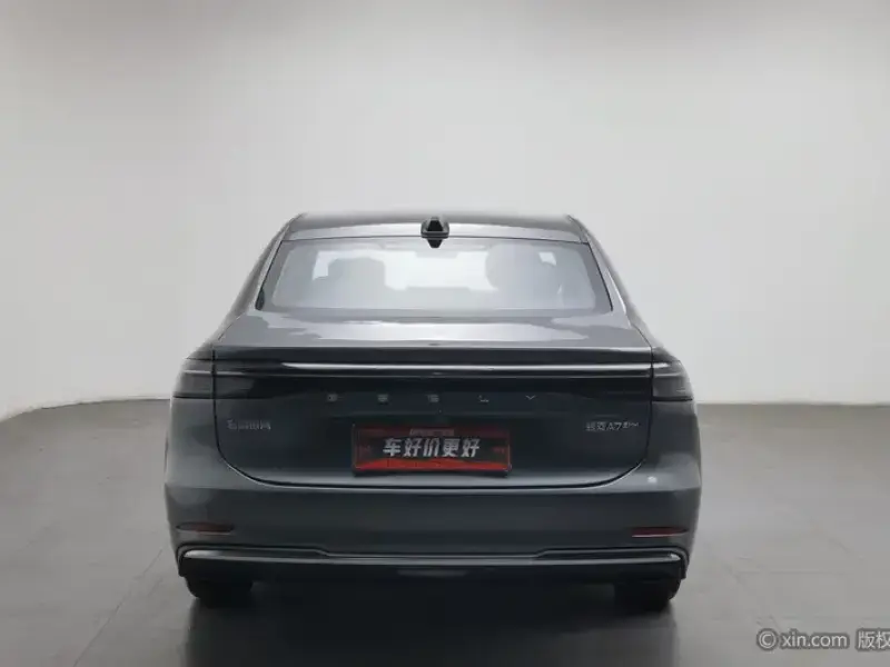 2025 Geely Galaxy A7 с пробегом 45 100 км