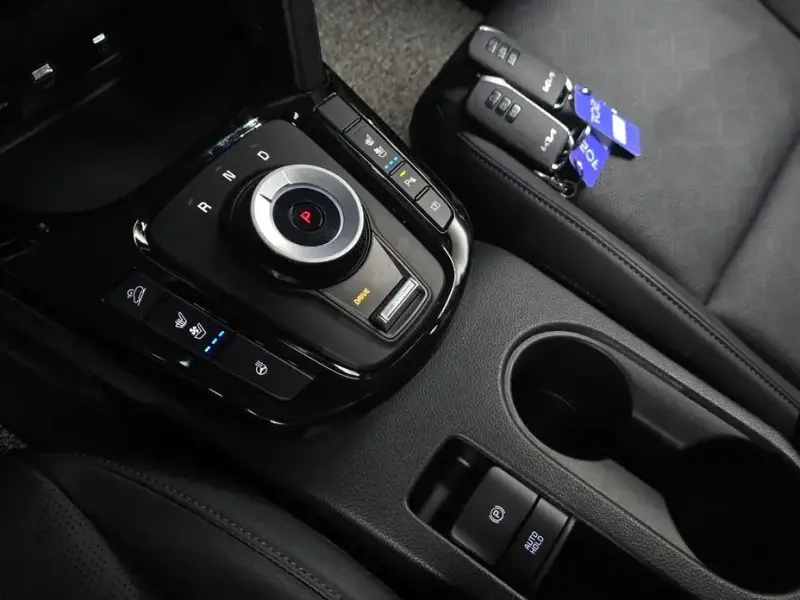 2025 Kia Seltos с пробегом 8 322 км