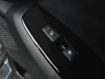 2025 Kia Seltos с пробегом 8 322 км