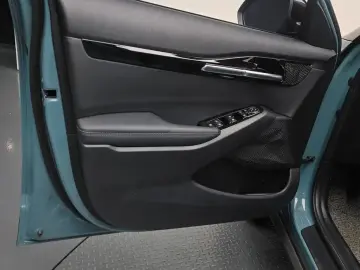 2025 Kia Seltos с пробегом 8 322 км