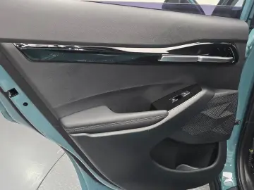 2025 Kia Seltos с пробегом 8 322 км