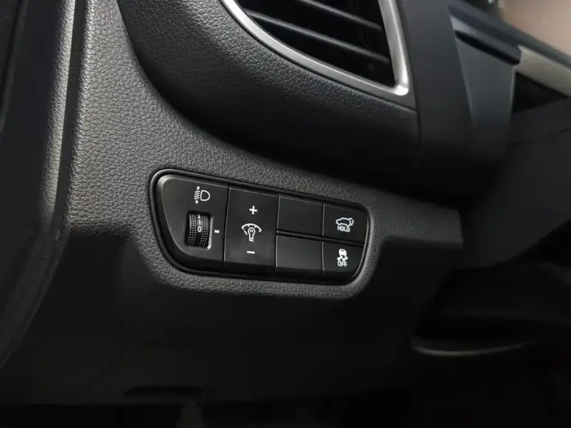 2025 Kia Seltos с пробегом 8 322 км