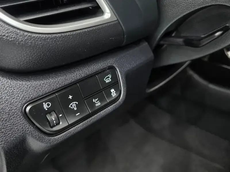 2025 Kia Seltos с пробегом 16 641 км