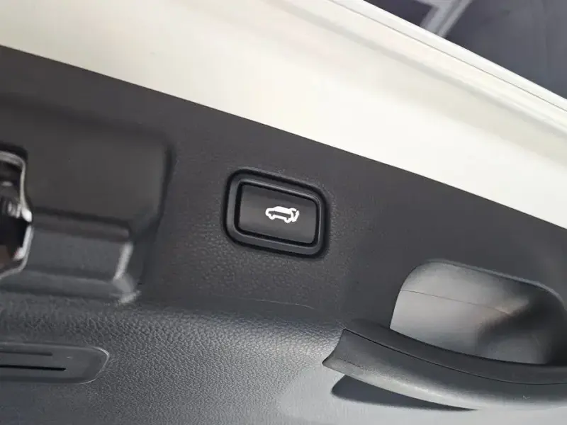 2023 Kia Seltos с пробегом 52 658 км