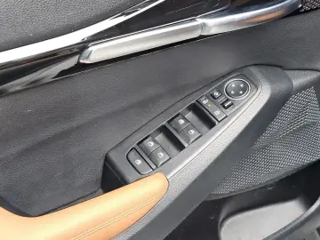 2023 Kia Seltos с пробегом 52 658 км