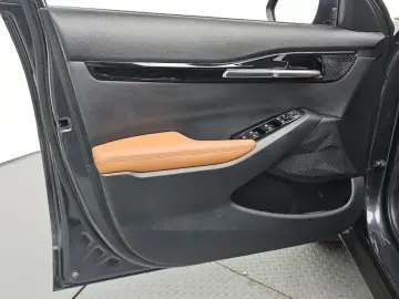 2024 Kia Seltos с пробегом 17 675 км