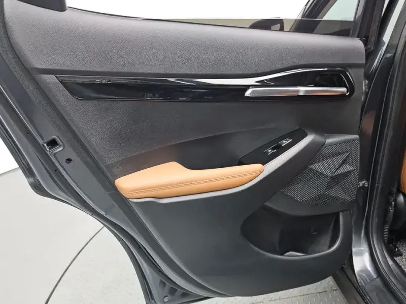 2024 Kia Seltos с пробегом 17 675 км
