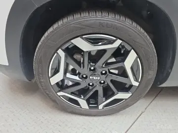 2023 Kia Seltos с пробегом 27 758 км
