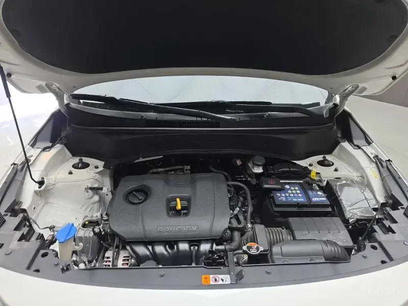 2023 Kia Seltos с пробегом 27 758 км