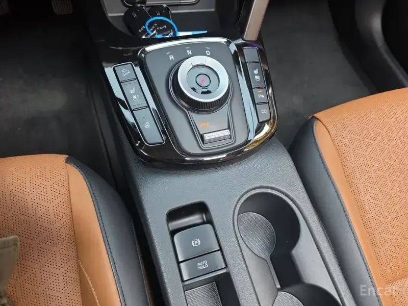 2023 Kia Seltos с пробегом 27 758 км