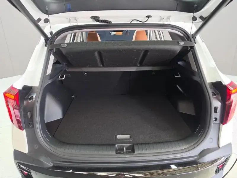 2023 Kia Seltos с пробегом 27 758 км