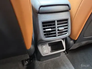 2023 Kia Seltos с пробегом 27 758 км