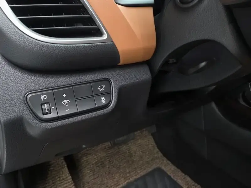 2025 Kia Seltos с пробегом 7 713 км