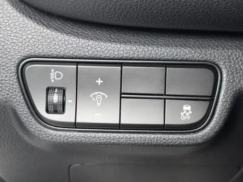 2023 Kia Seltos с пробегом 34 347 км
