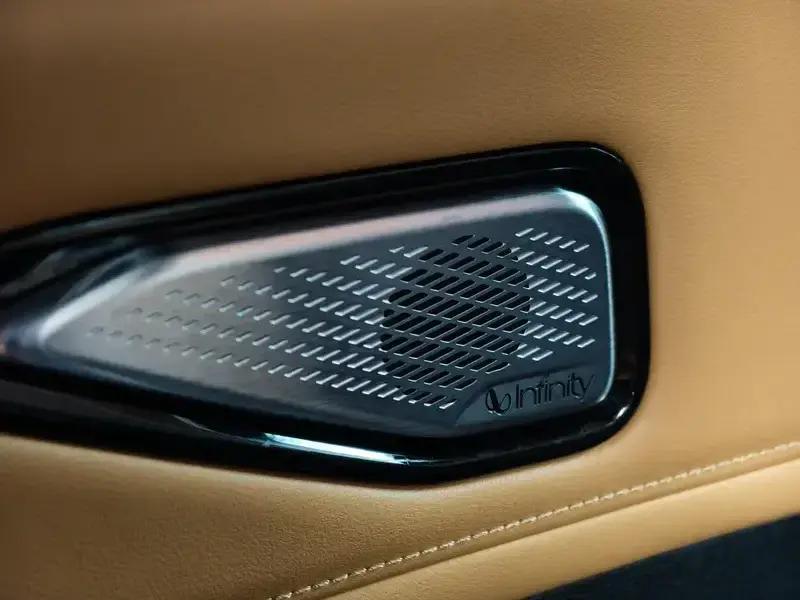 2023 Geely Galaxy L7 с пробегом 60 000 км