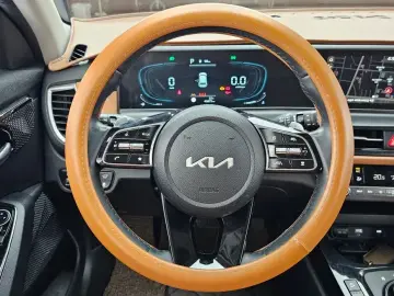 2024 Kia Seltos с пробегом 40 875 км