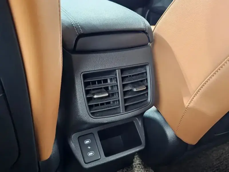 2024 Kia Seltos с пробегом 40 875 км