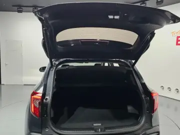 2023 Kia Seltos с пробегом 33 422 км