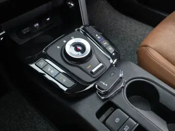 2024 Kia Seltos с пробегом 18 136 км