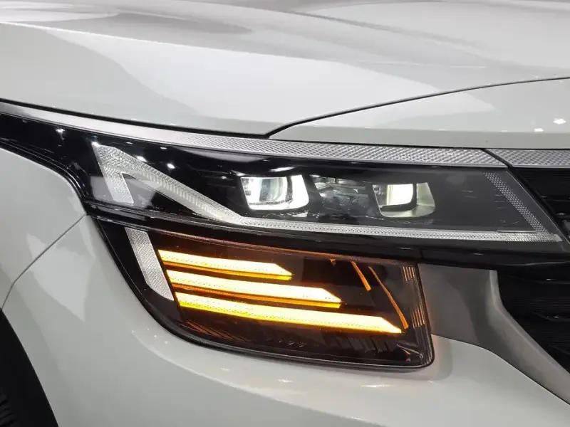 2024 Kia Seltos с пробегом 18 136 км