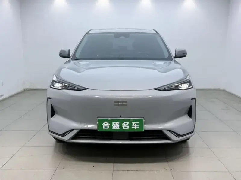 2024 Geely Galaxy E5 с пробегом 14 000 км